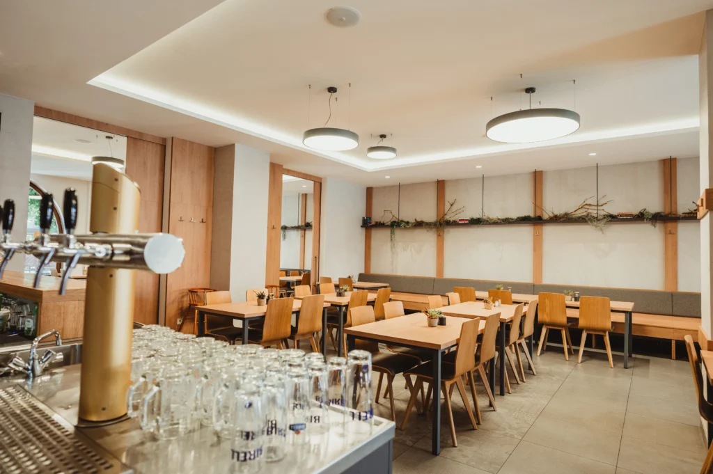 u racka restaurace Ostrožská Nová Ves 5